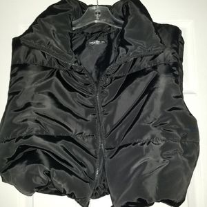 Cropped Puffer Vest